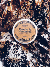 Load image into Gallery viewer, Kanuka &amp; Hempseed Hand Balm/Lip Balm
