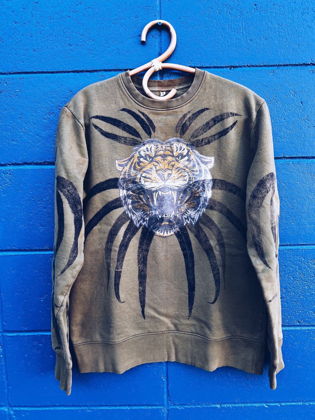 Wild Tiger Sweater ~ Cotton ~ M