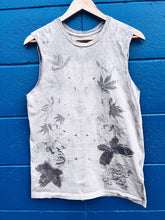 Load image into Gallery viewer, Mens Maple tank - Cotton M
