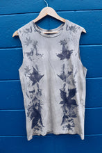 Load image into Gallery viewer, Mens Liquid Amber &amp; Maple tank - Cotton M - Homegrown Botanica
