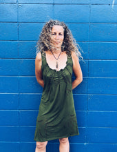 Load image into Gallery viewer, Wild Green dress ~ XL
