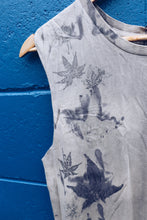 Load image into Gallery viewer, Mens Liquid Amber &amp; Maple tank - Cotton M - Homegrown Botanica
