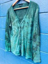 Load image into Gallery viewer, Turquoise Gum cardigan - Merino M/L
